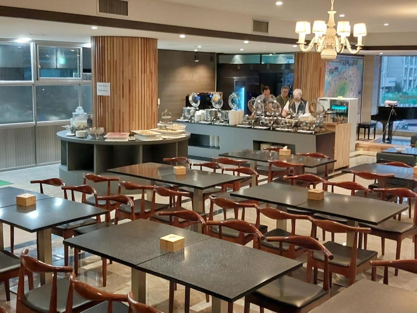 Sunland Hotel Jeju Exterior photo